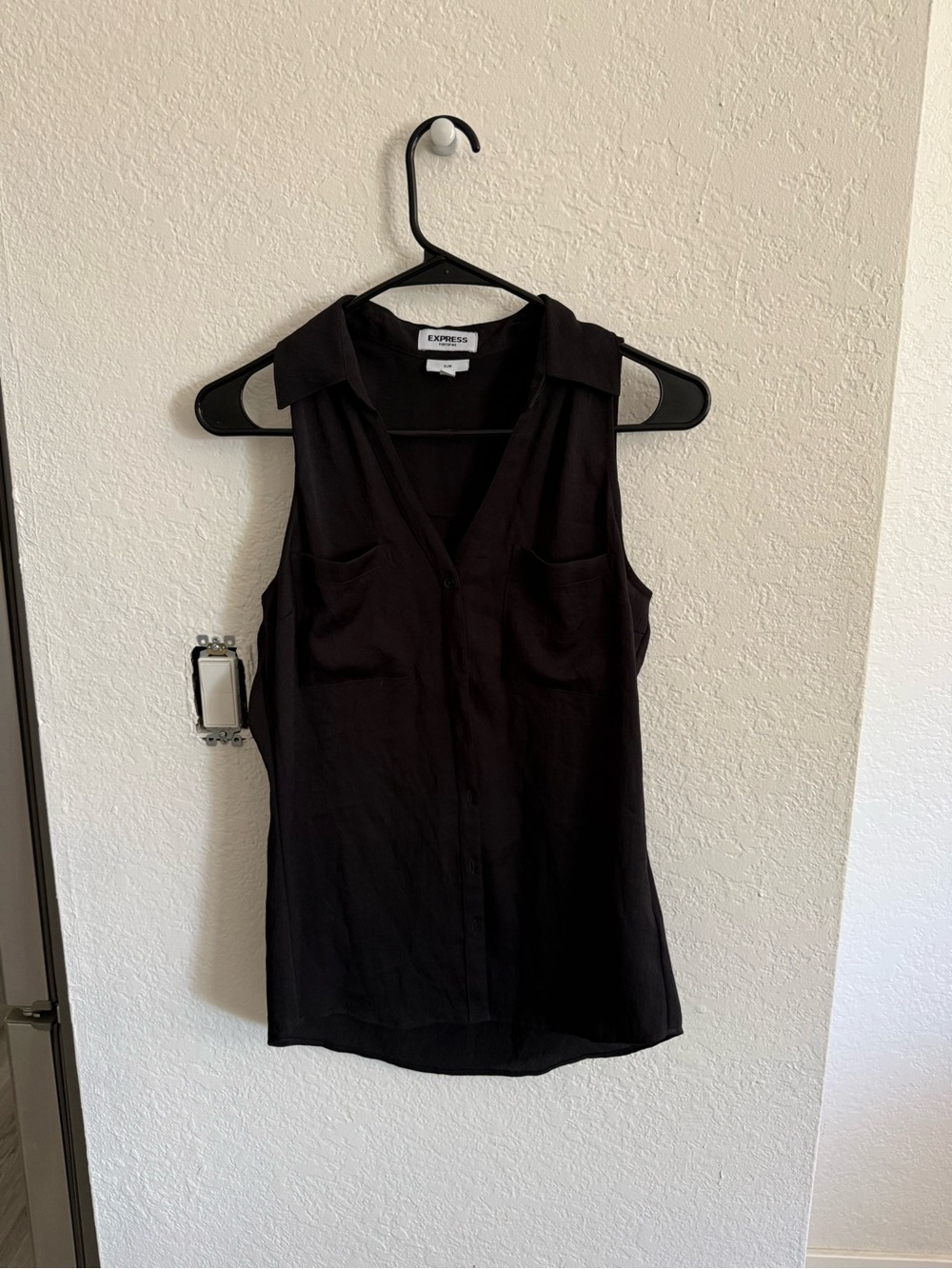 Express Black Sleeveless Button-Up Blouse